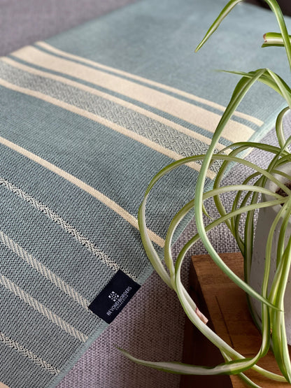 Equinoccio Throw Blanket - Mint / Natural