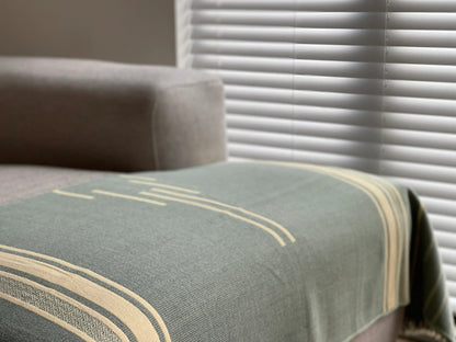Equinoccio Throw Blanket - Mint / Natural